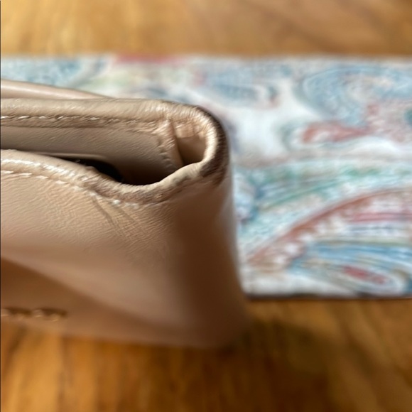 Brahmin Beige Snake Print Leather Wallet - Picture 7 of 9